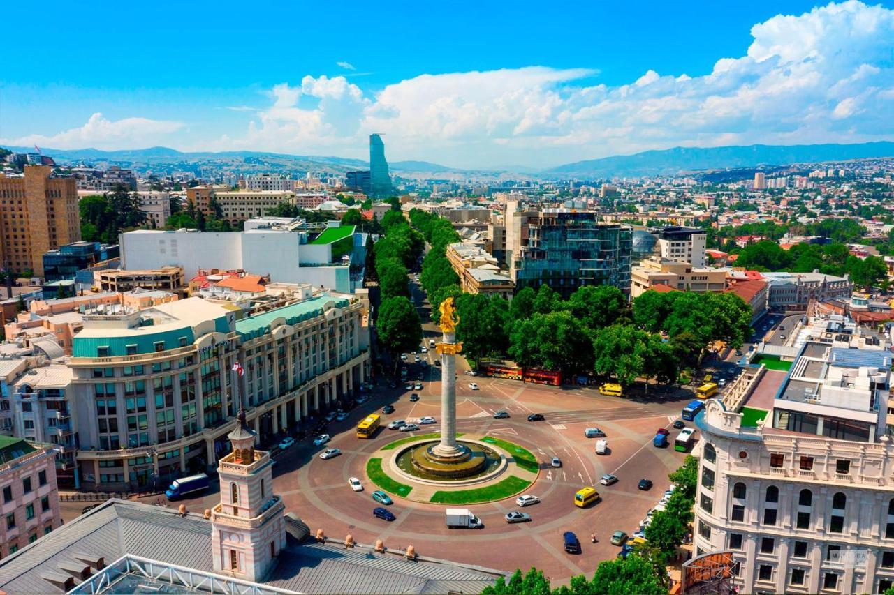 Hh Hotel Tbilisi Buitenkant foto
